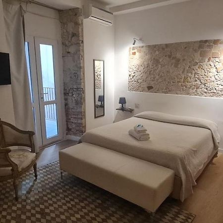 Beni Benius Hotel Cagliari Bagian luar foto