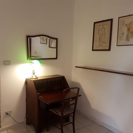 Beni Benius Hotel Cagliari Bagian luar foto