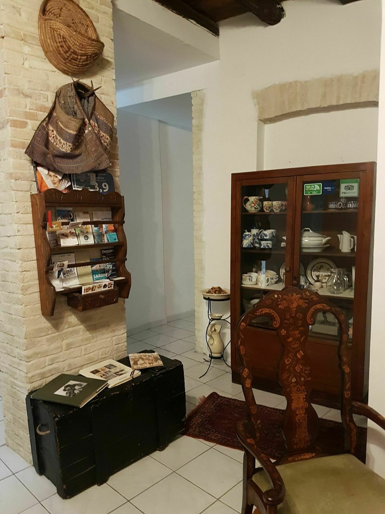 Beni Benius Hotel Cagliari Bagian luar foto